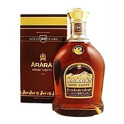 Ararat Nairi Brandy 0,7L 20 éves