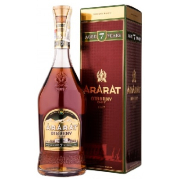 Ararat Otborny 7 Years 0,7 40% Pdd.