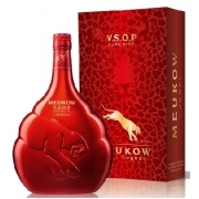 Meukow Cognac Vsop Limited Red Edition 0,7 40% Piros Pdd.