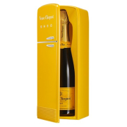 Veuve Clicquot Brut 0,75 12% Smeg-Hűtő Fdd.