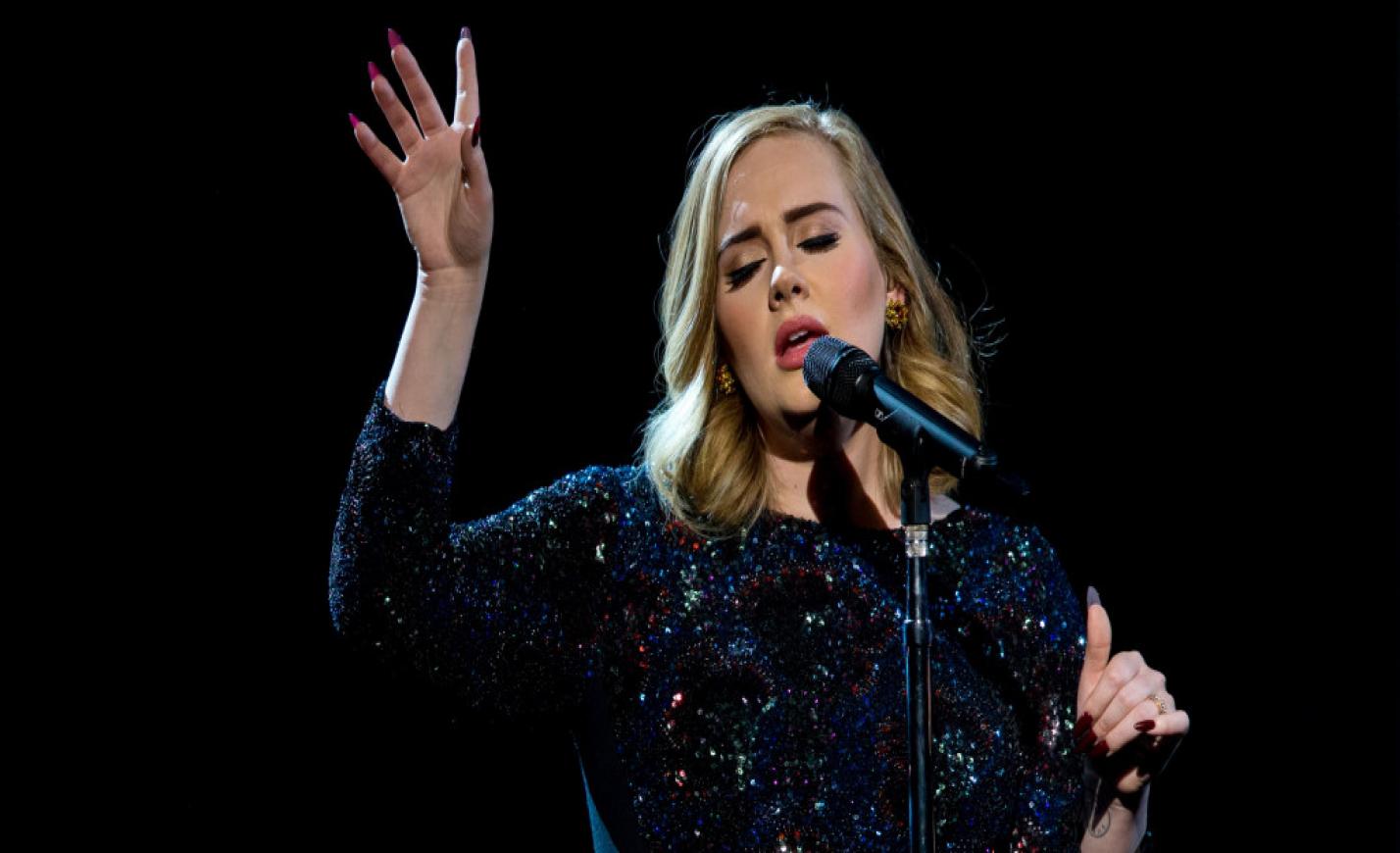 Adele soha többet nem fog turnézni? 